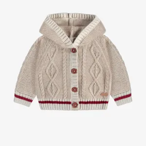 Cardigan en tricot beige avec motifs tressés avec capuchon, naissance || Beige knit cardigan with braided pattern and hood, newborn